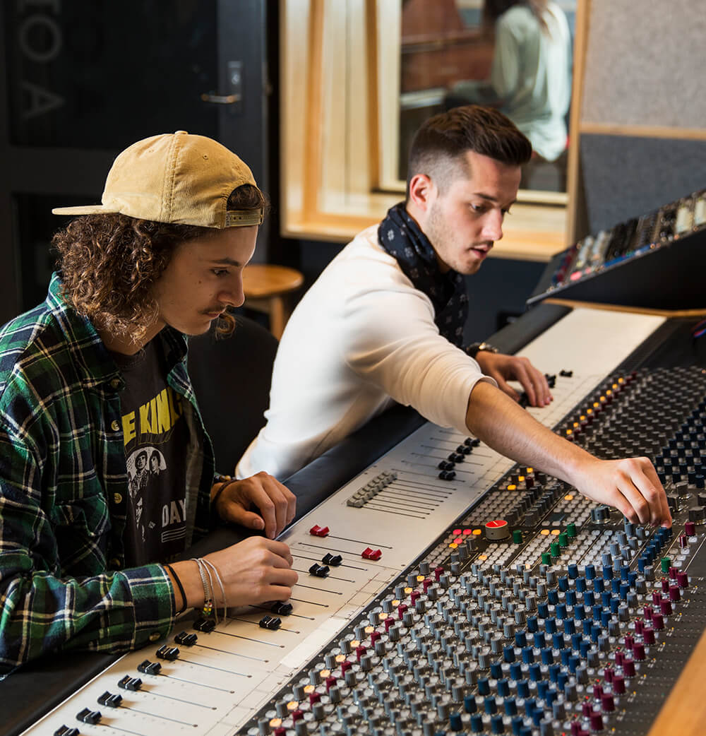 Web Audio 1000x1042 1Higher Certificate in Sound Production | Online | SAE Institute South Africa